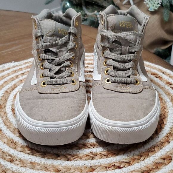 Vans Women’s SK8 High Tops, Khaki/Green Sneakers, gold accents, Size 6 - Picture 2 of 8